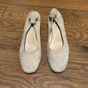 Everlane Italian Day Heel - Suede